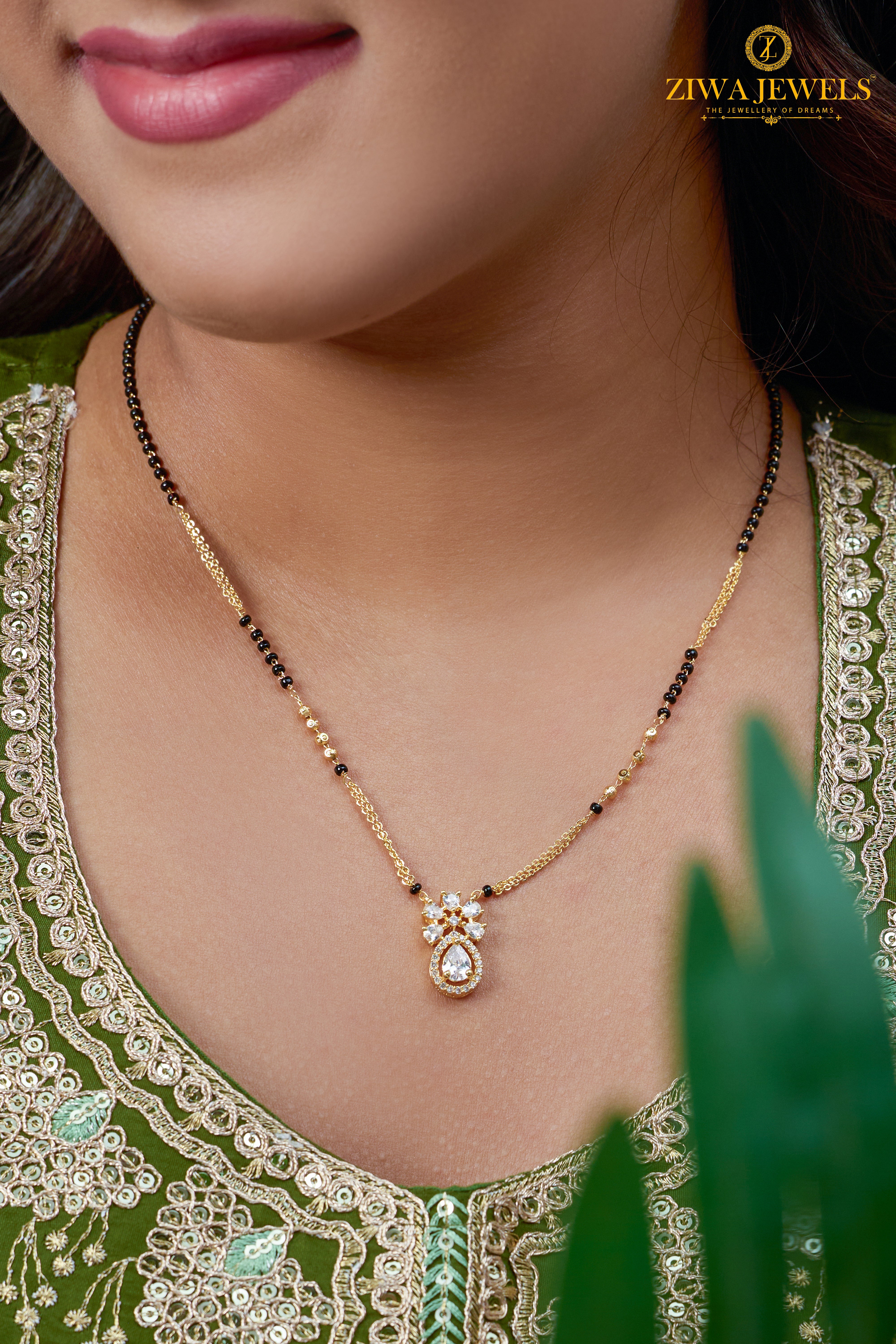 Genelia White Gold Mangalsutra