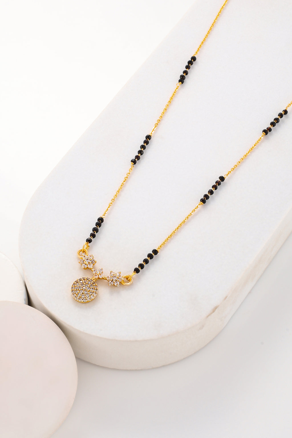 Aarti Gold  mangalsutra