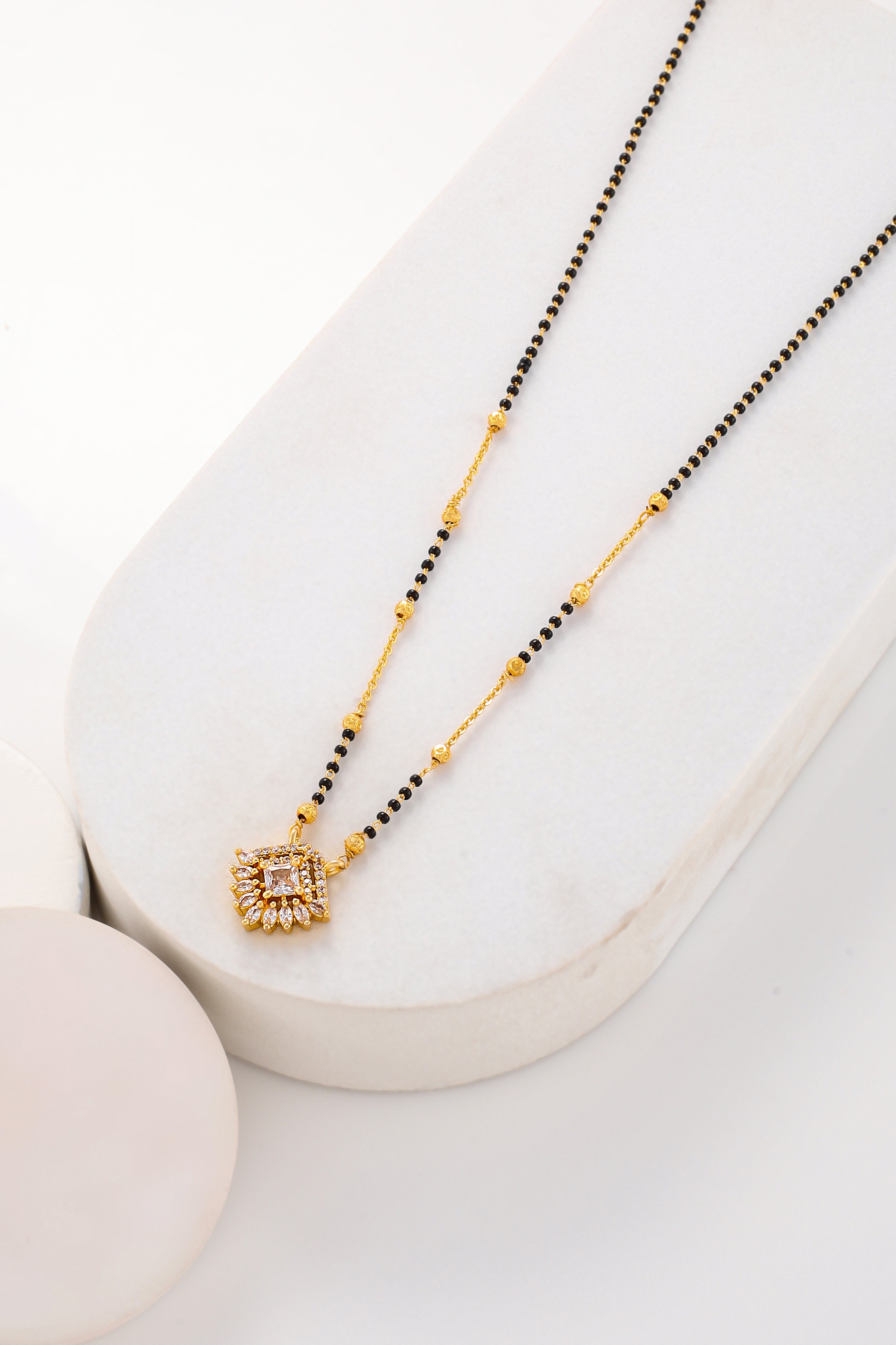 Deepika Gold mangalsutra