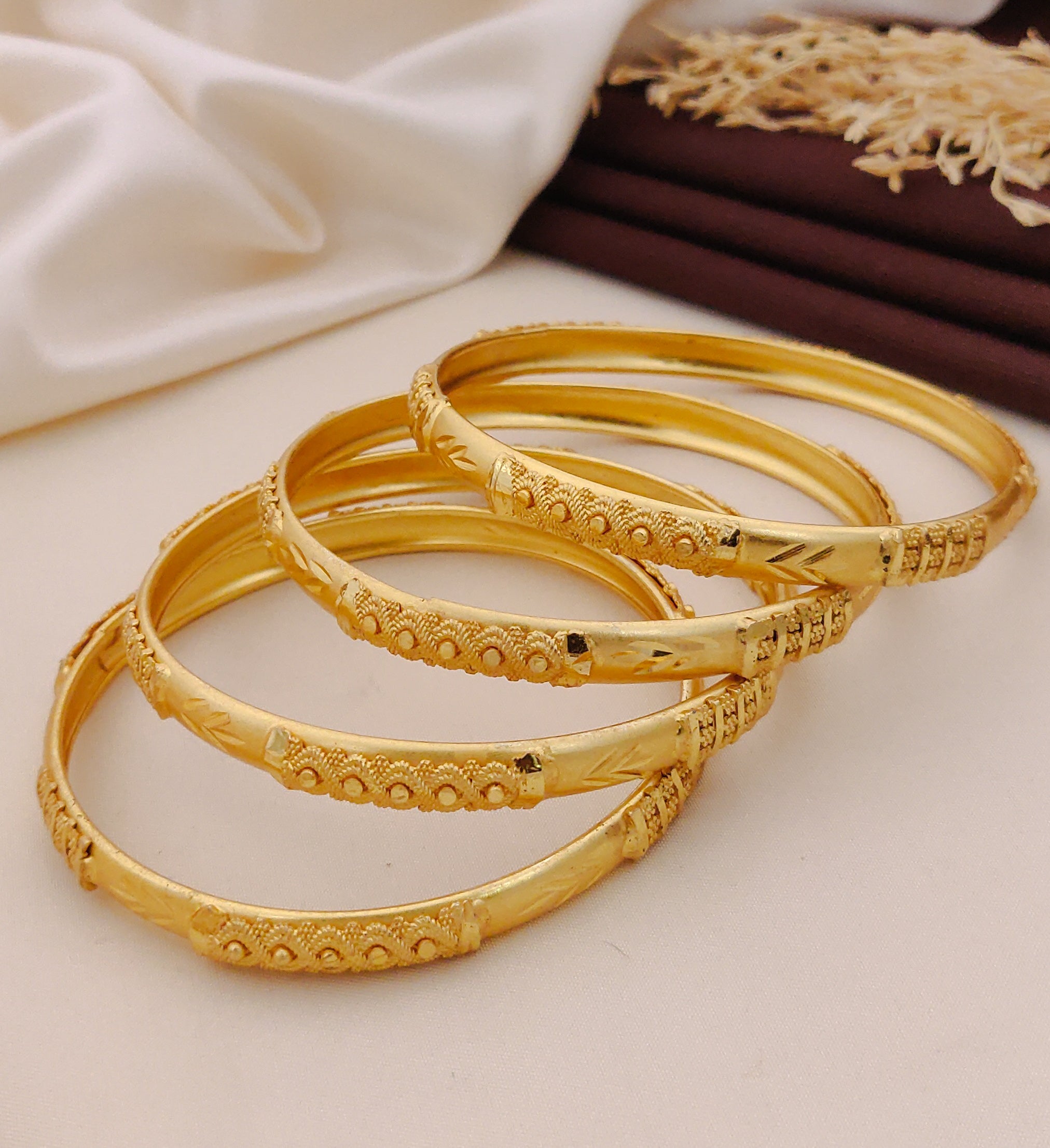Aditi Bangle ( set of 4 )