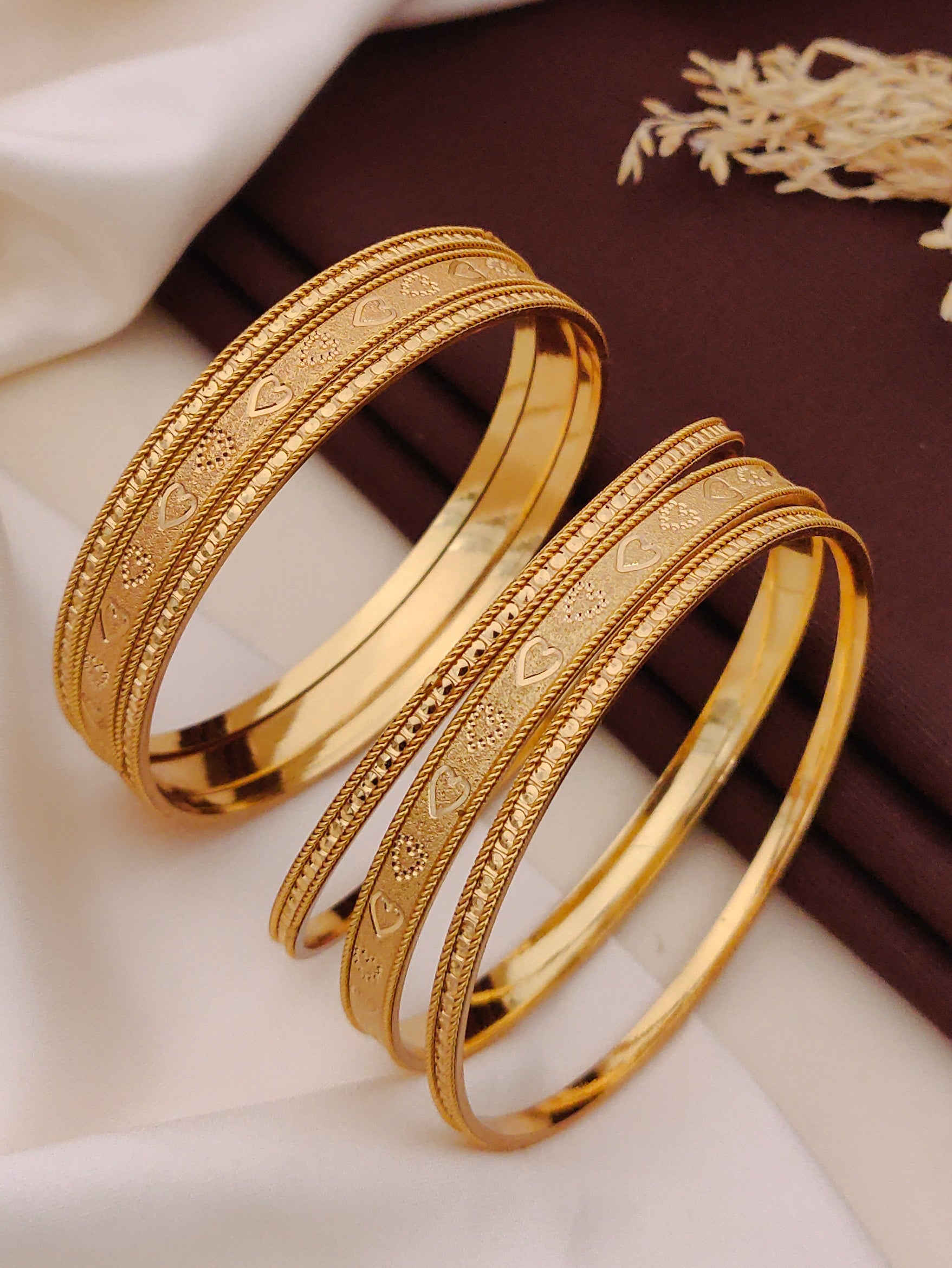 Aishwarya Bangle (Set of 6 )