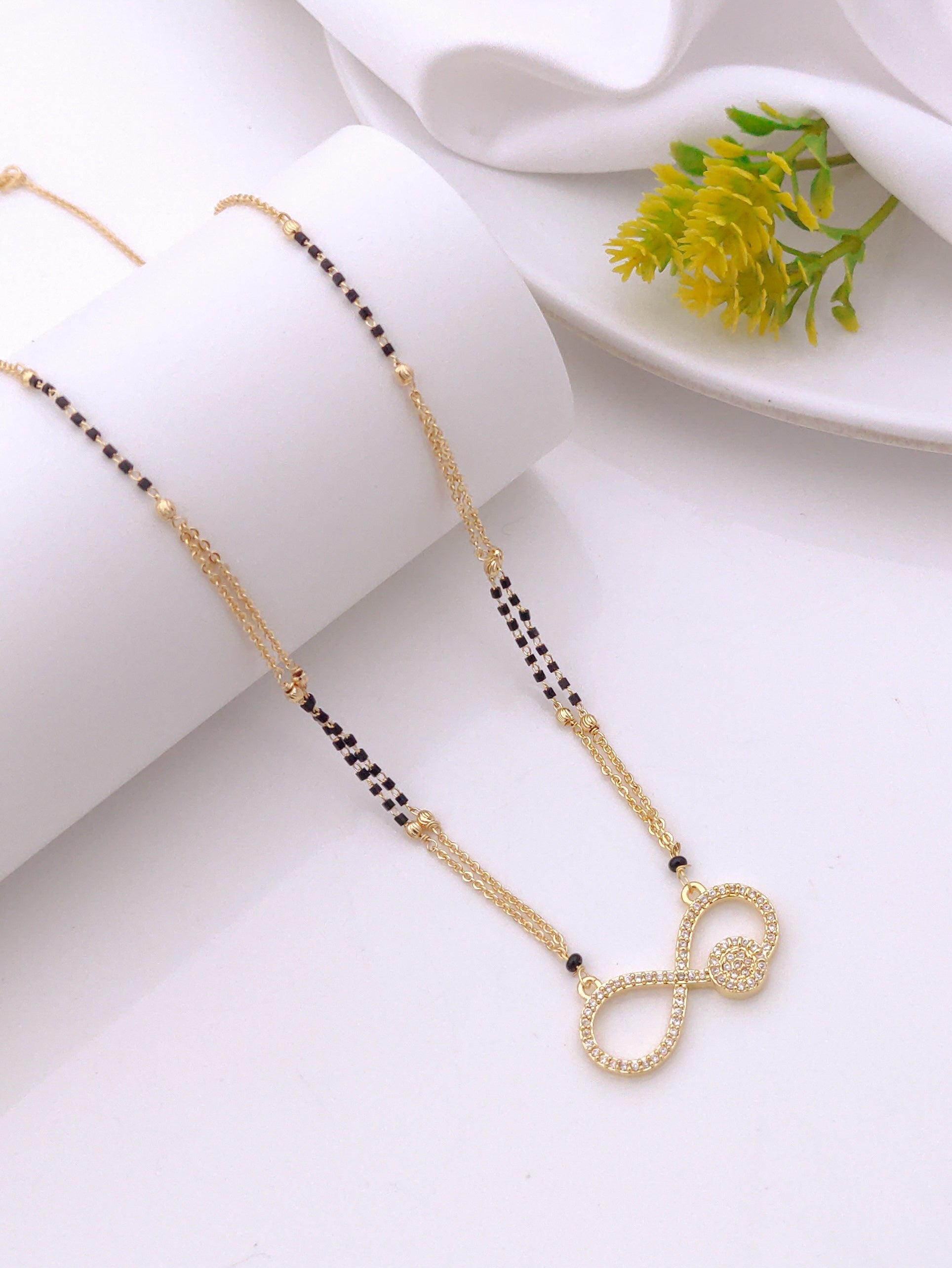 Ananya Gold Mangalsutra