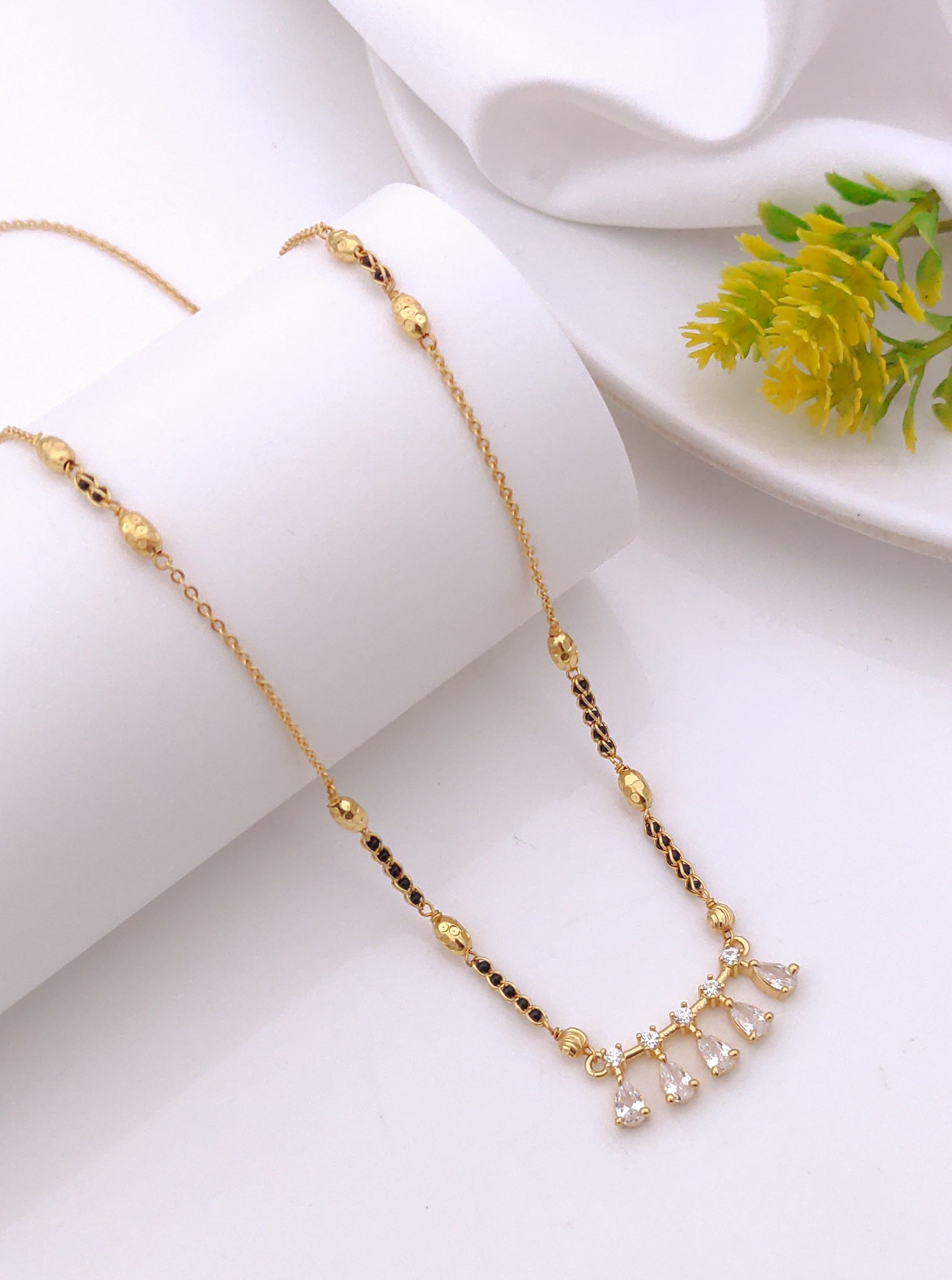 Anita Gold  Mangalsuta