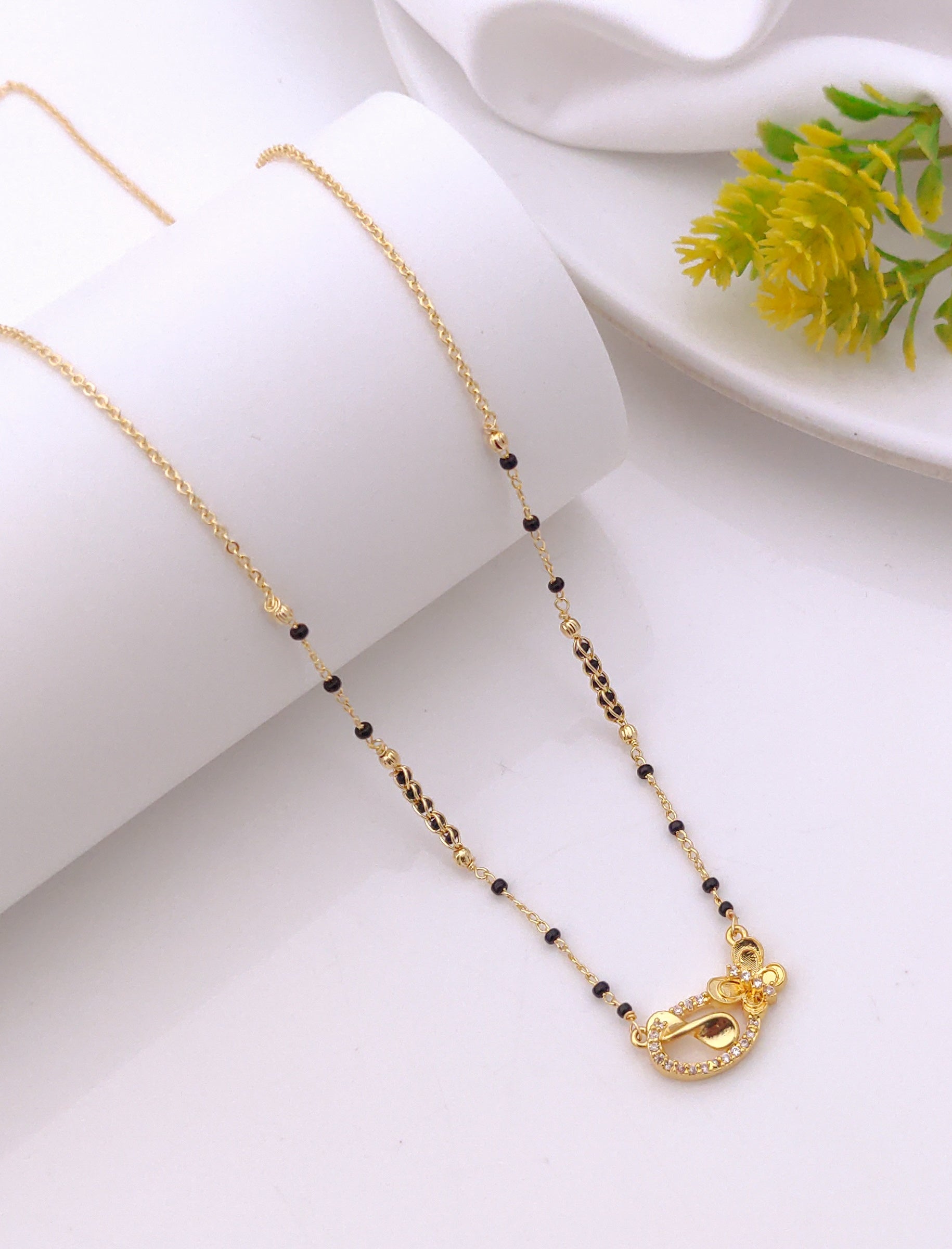 Bhavika Gold mangalsutra