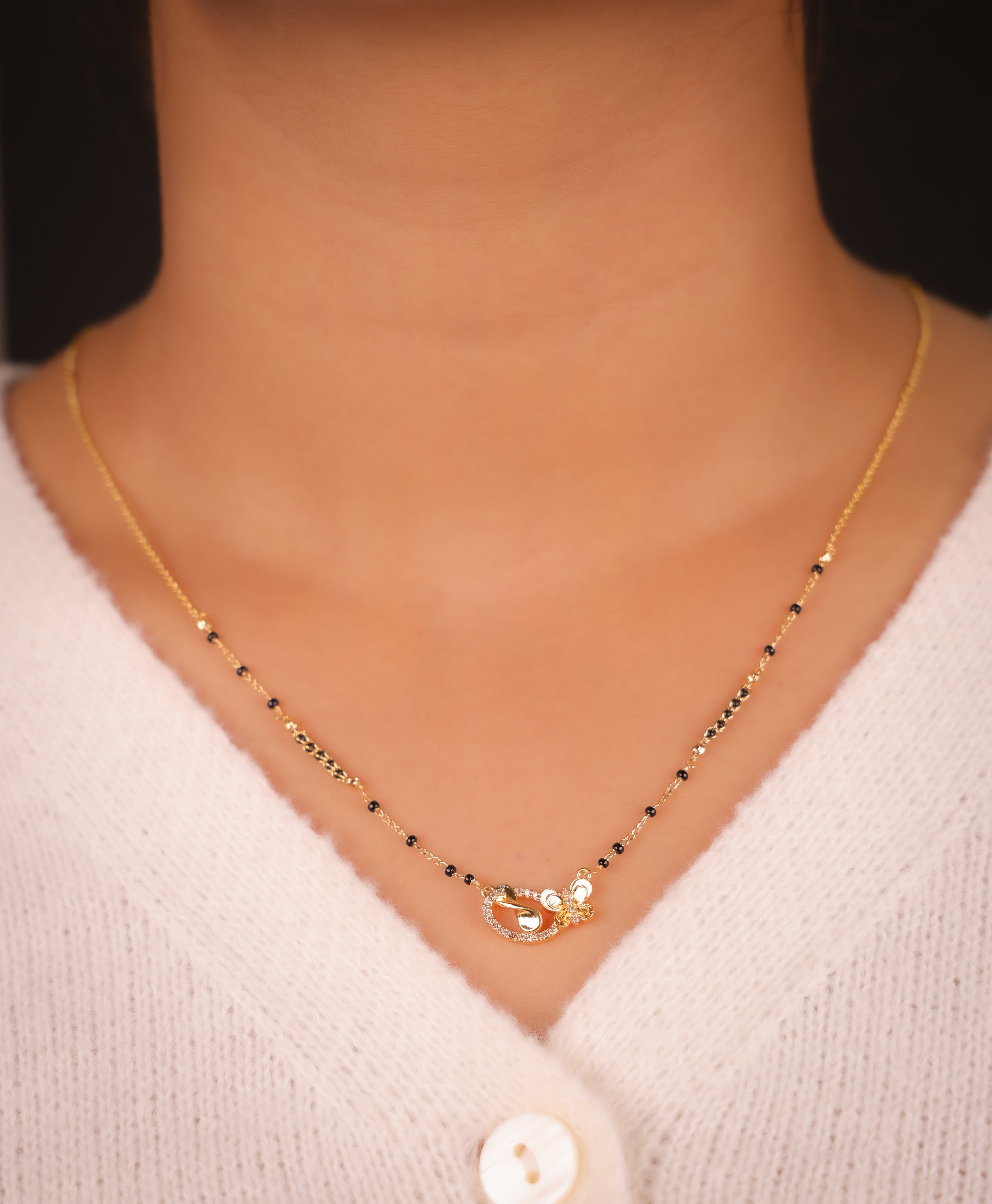 Bhavika Gold mangalsutra