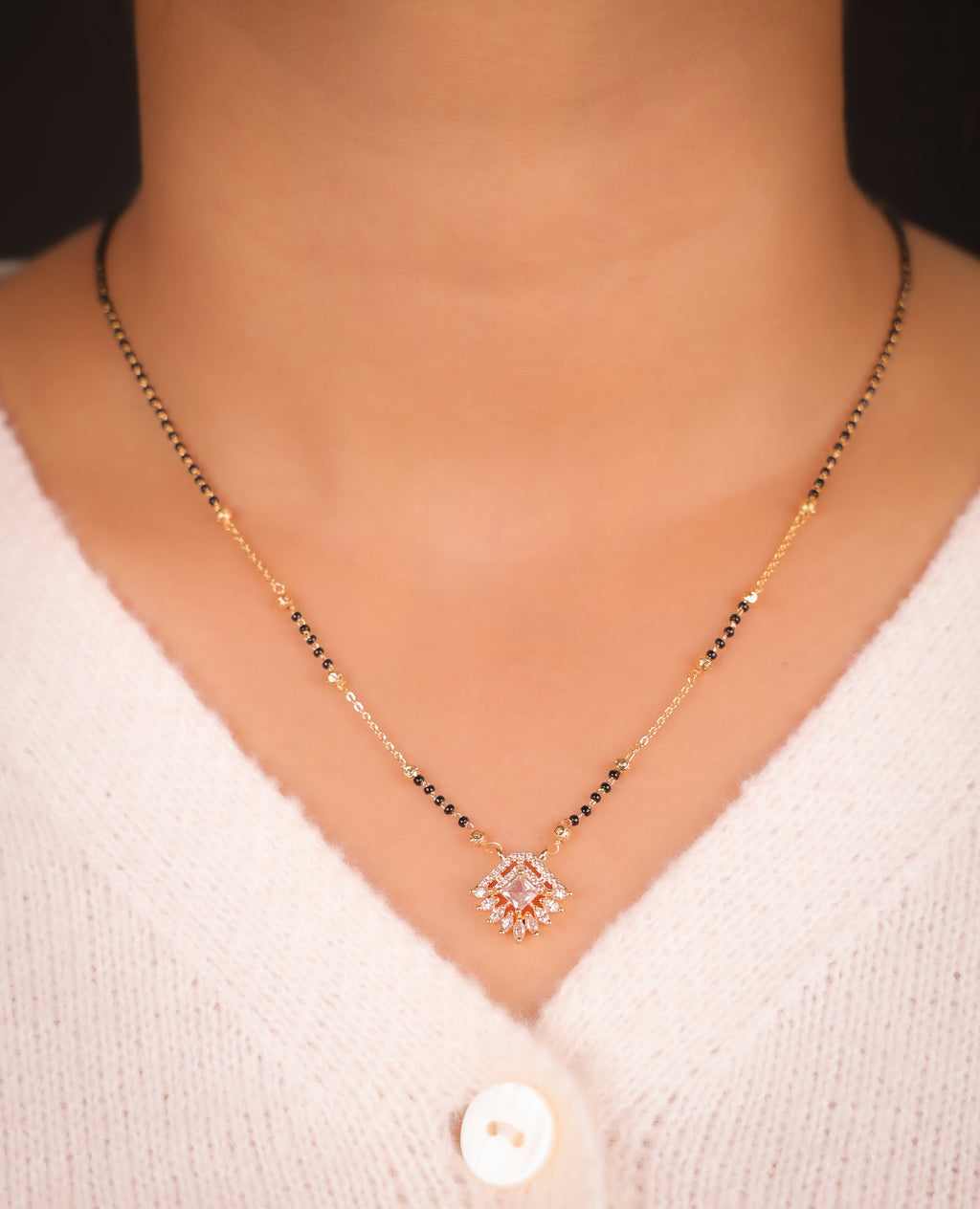 Deepika Gold mangalsutra