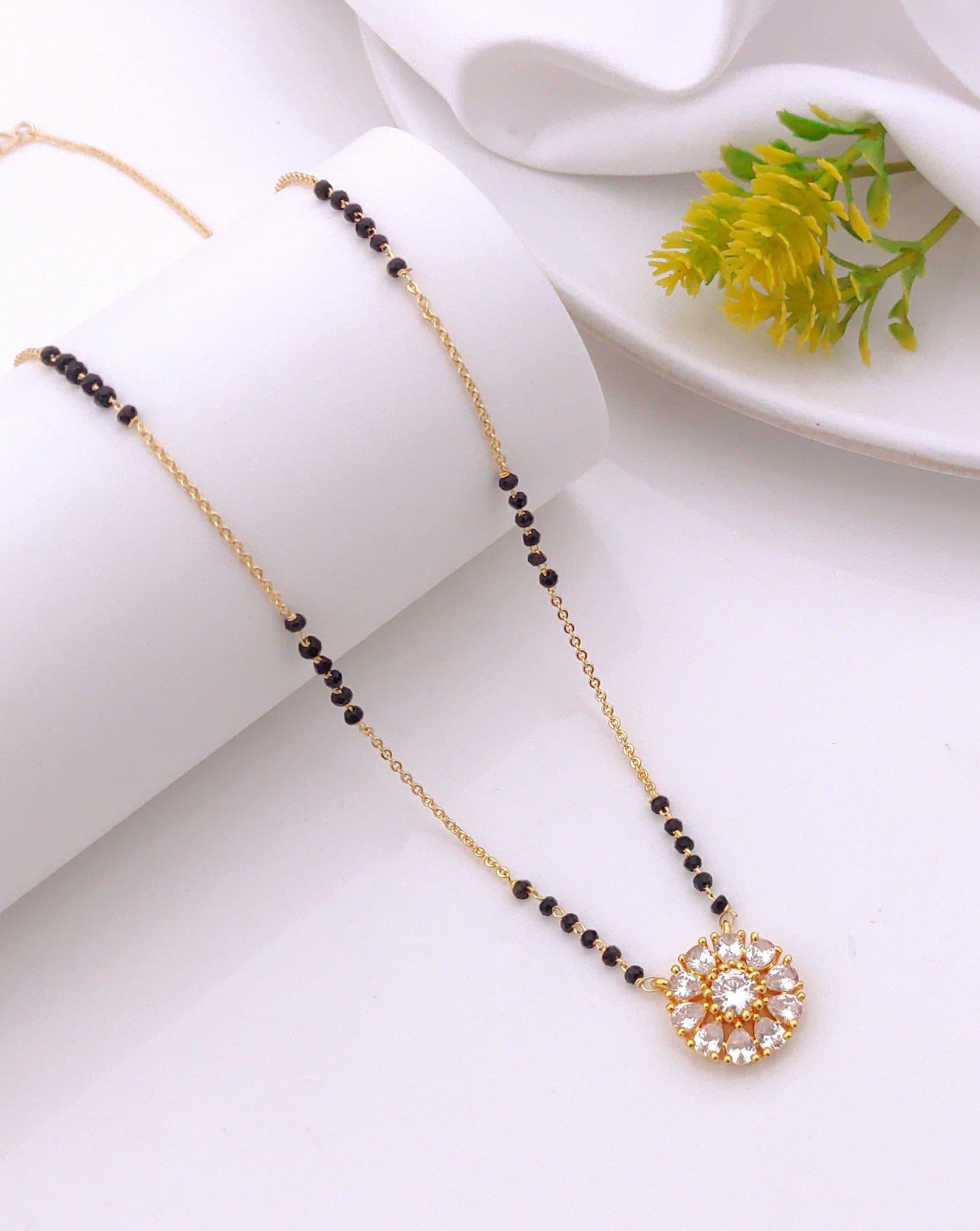 Dimpal Gold mangalsutra