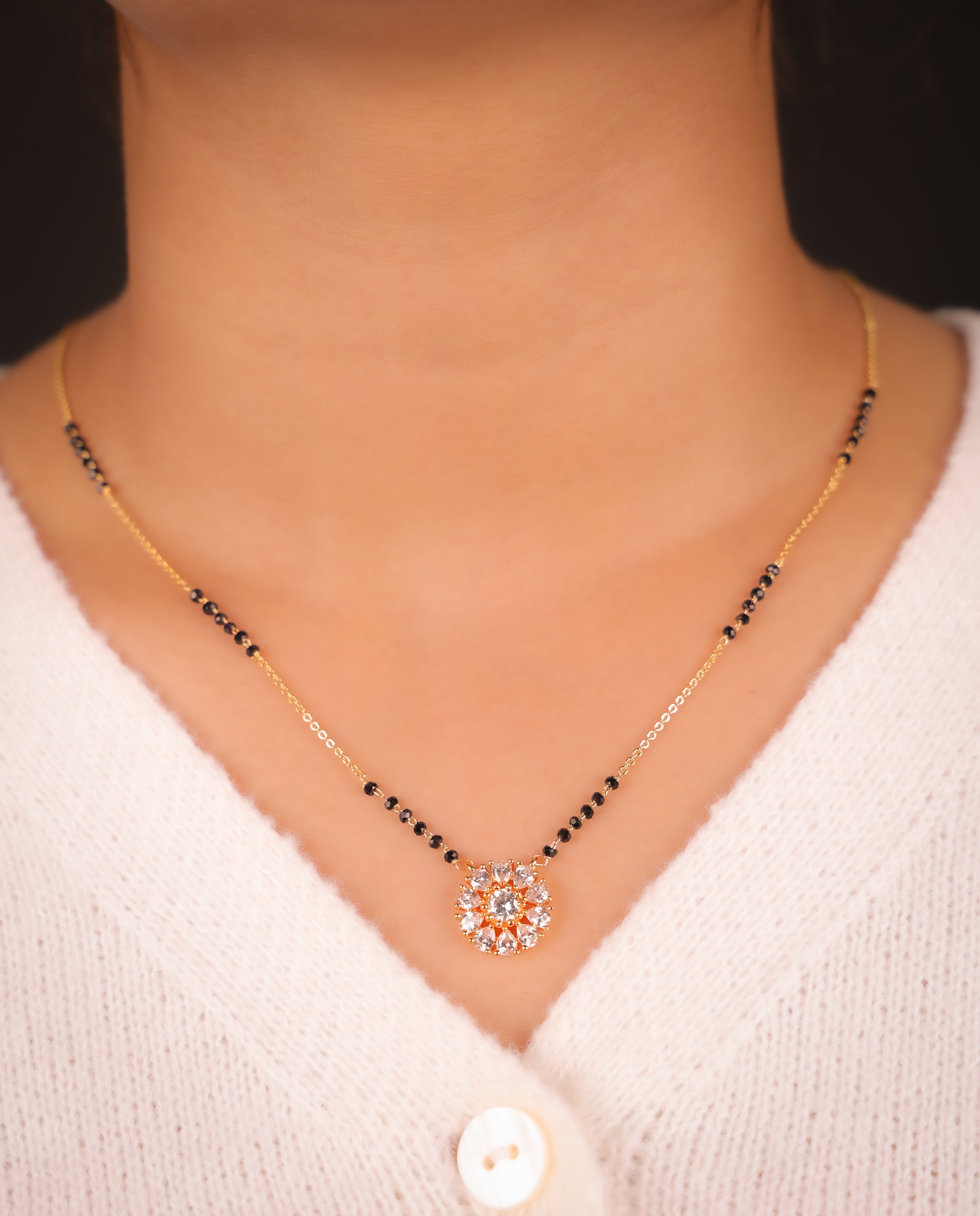 Dimpal Gold mangalsutra