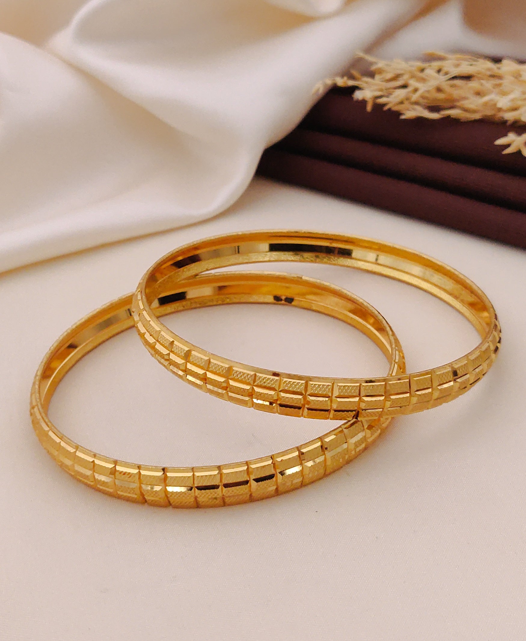 Gayatri Bangle ( set of  2 )