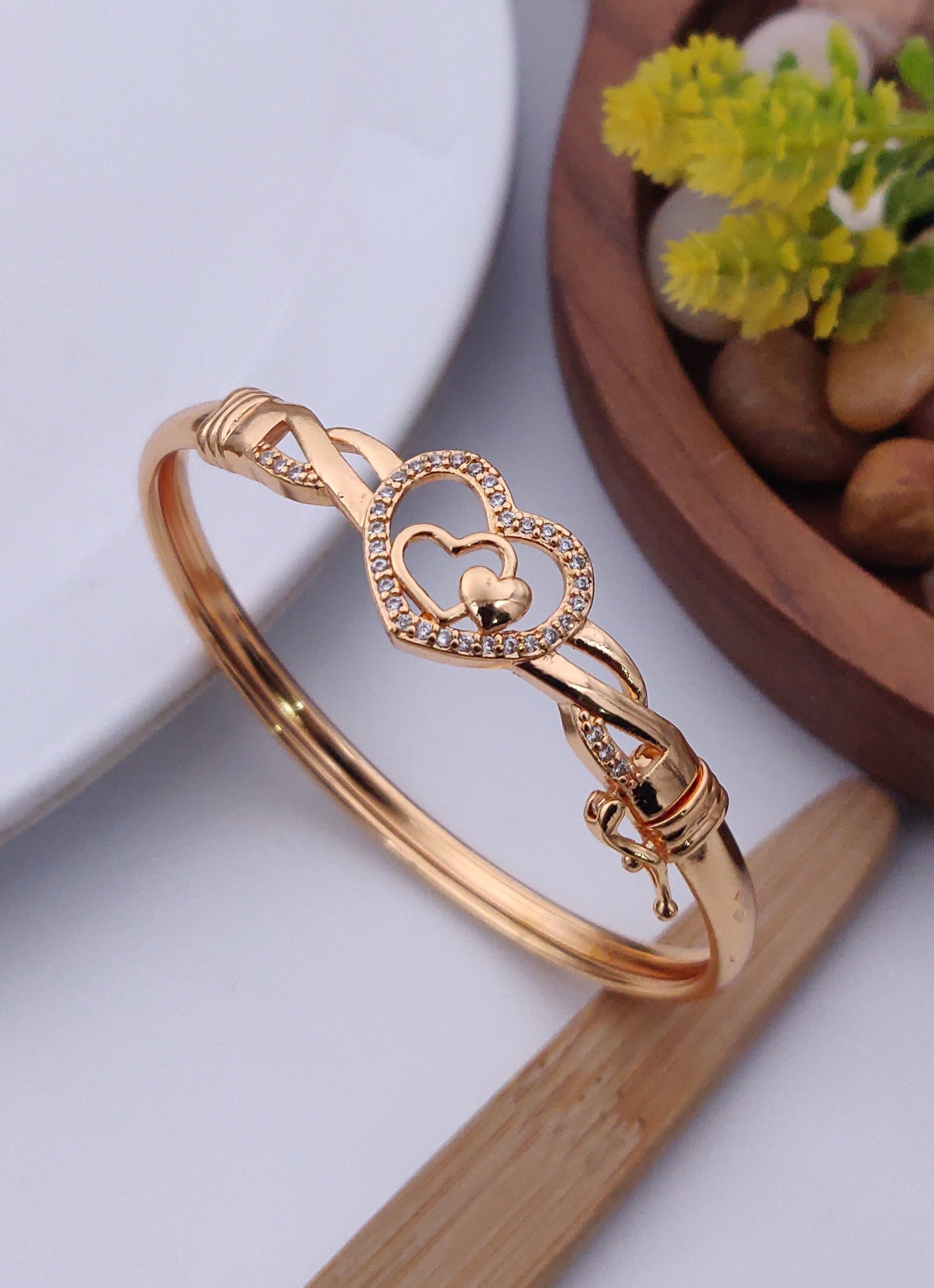 Infinite Heart Bracele