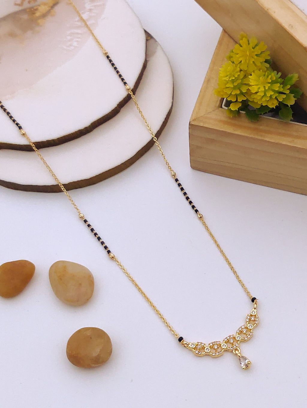 Nandani Gold Mangalsutra