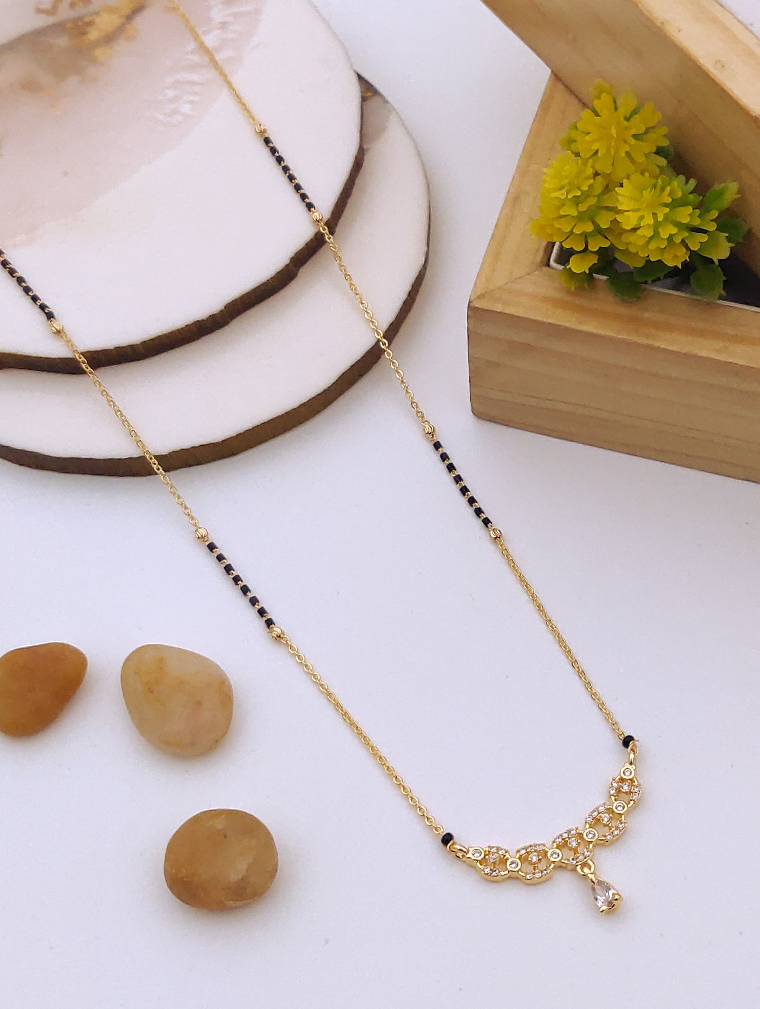 Nandani Gold Mangalsutra