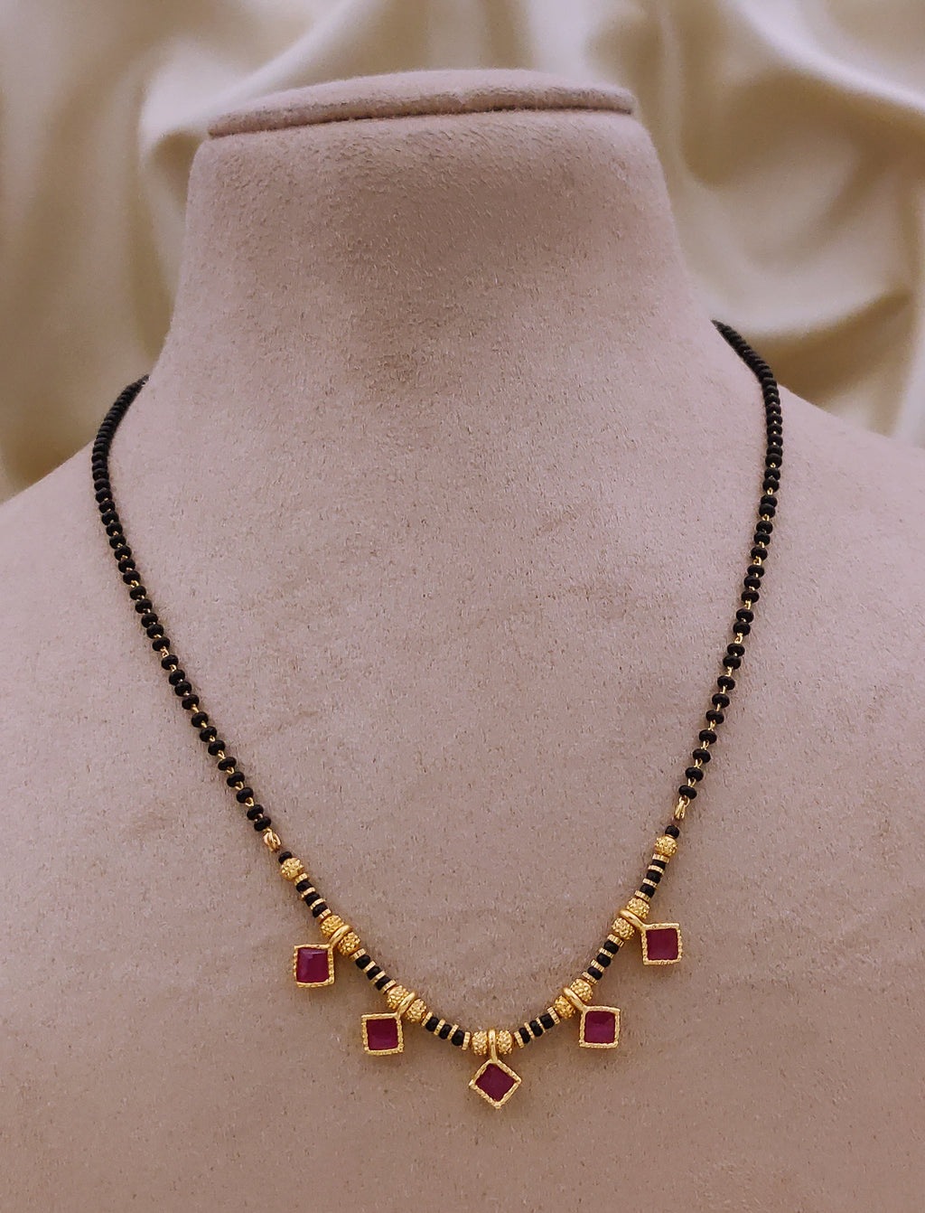 Saumya Mangalsutra