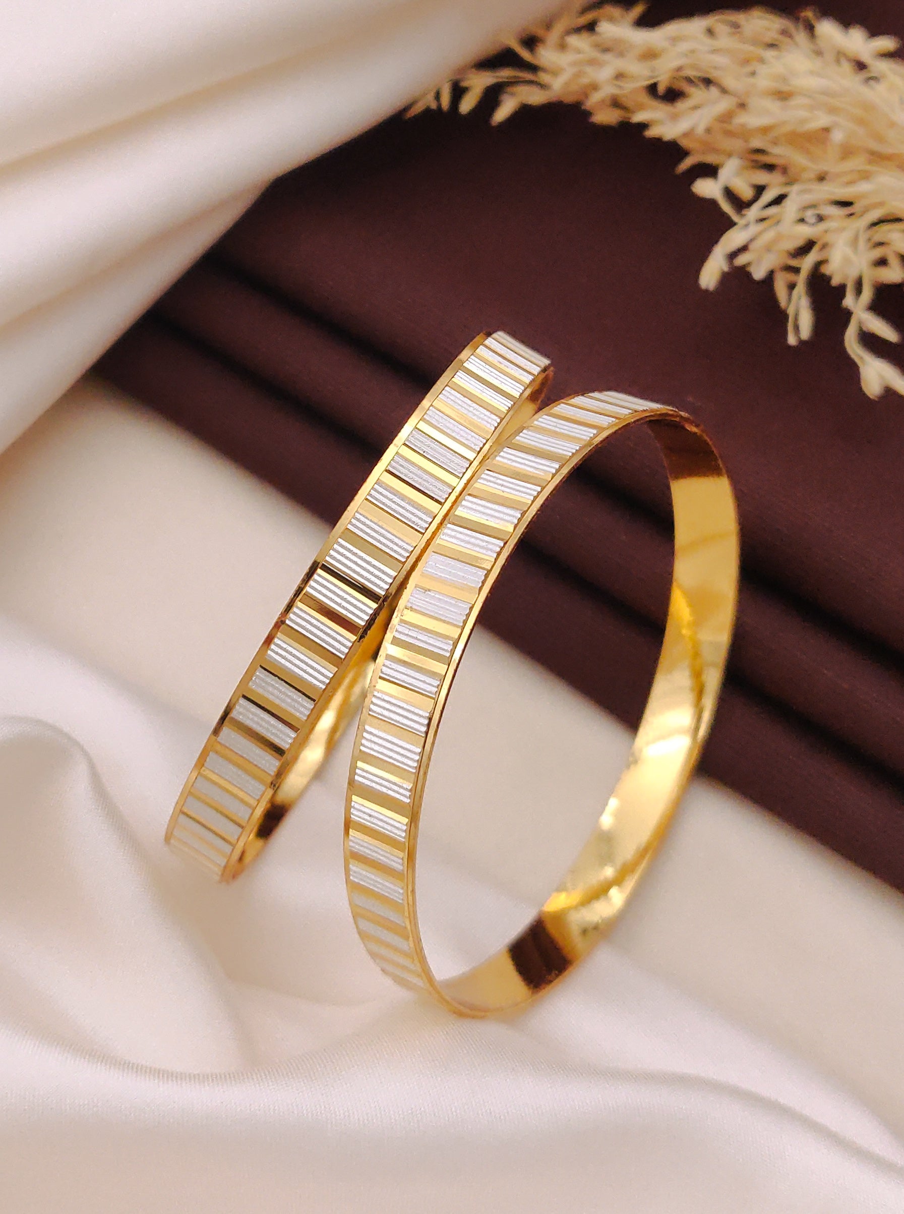 Kajal Bangle (set of 2)