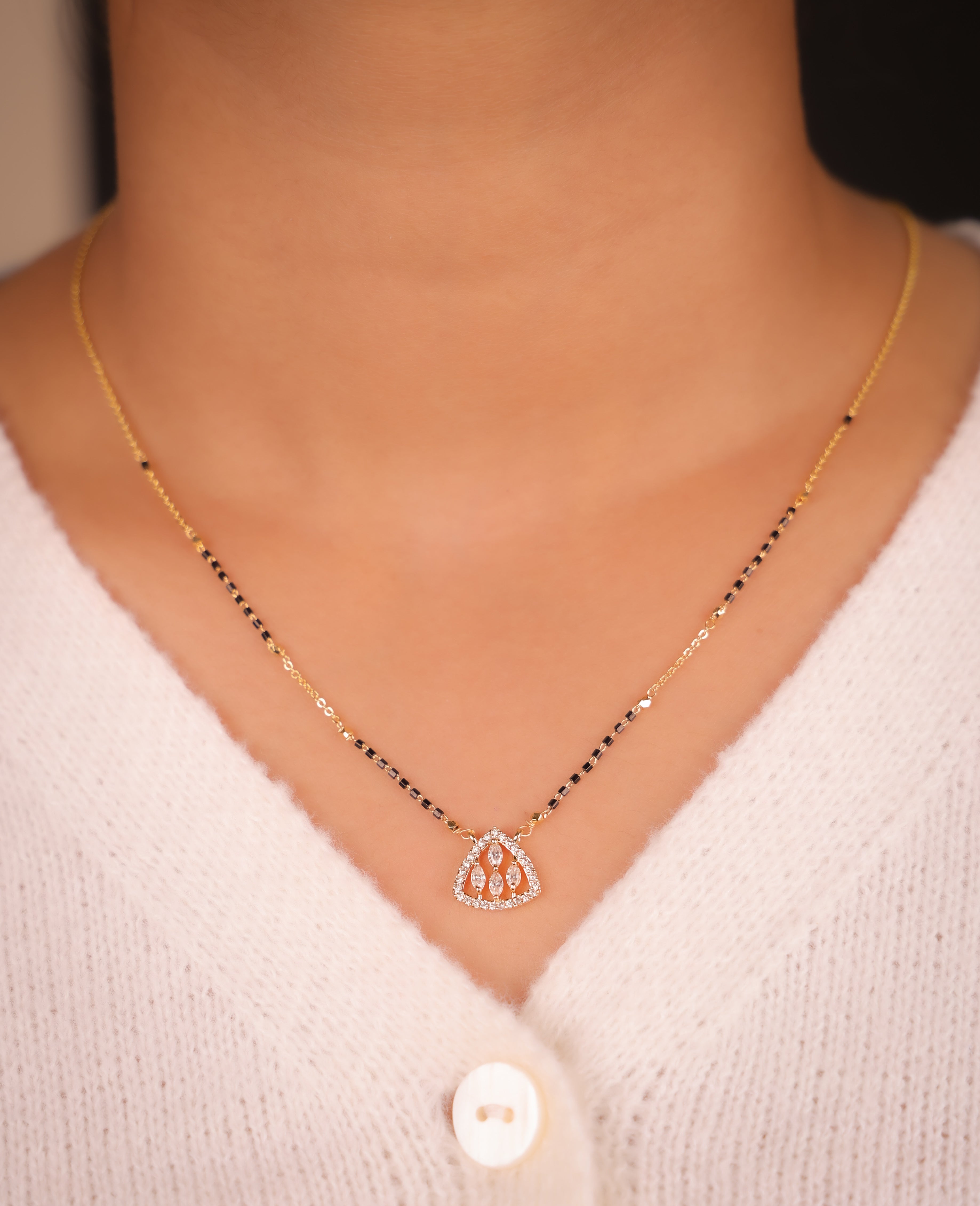 Kusum Gold Mangalsutra