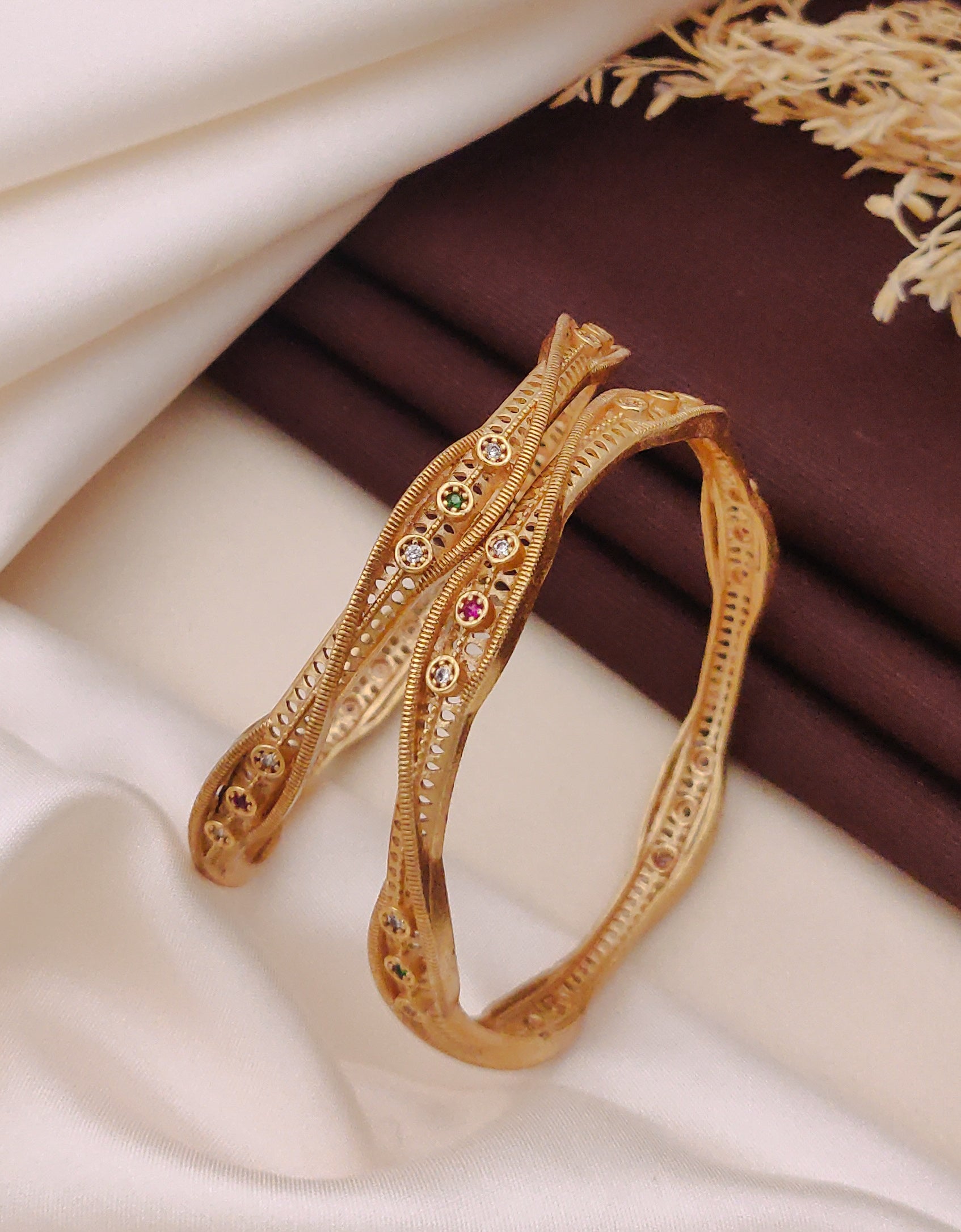 Neelam Bangle ( set of 2 )