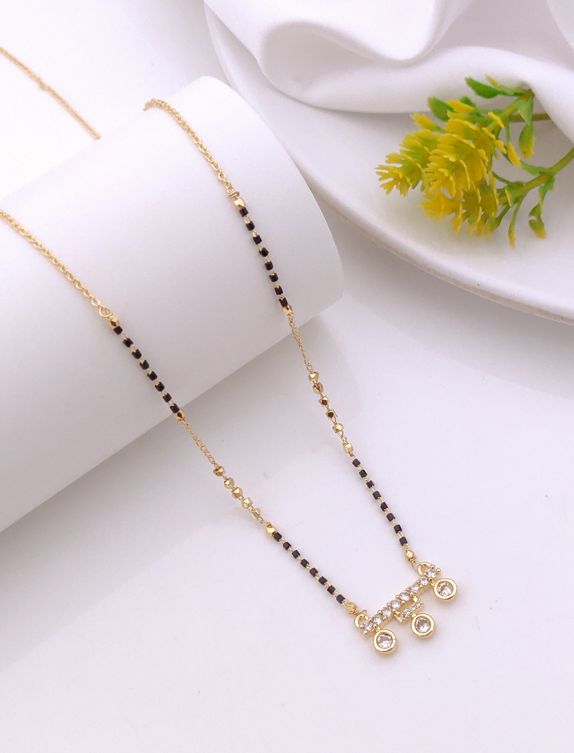 Pihu Gold Mangalsutra