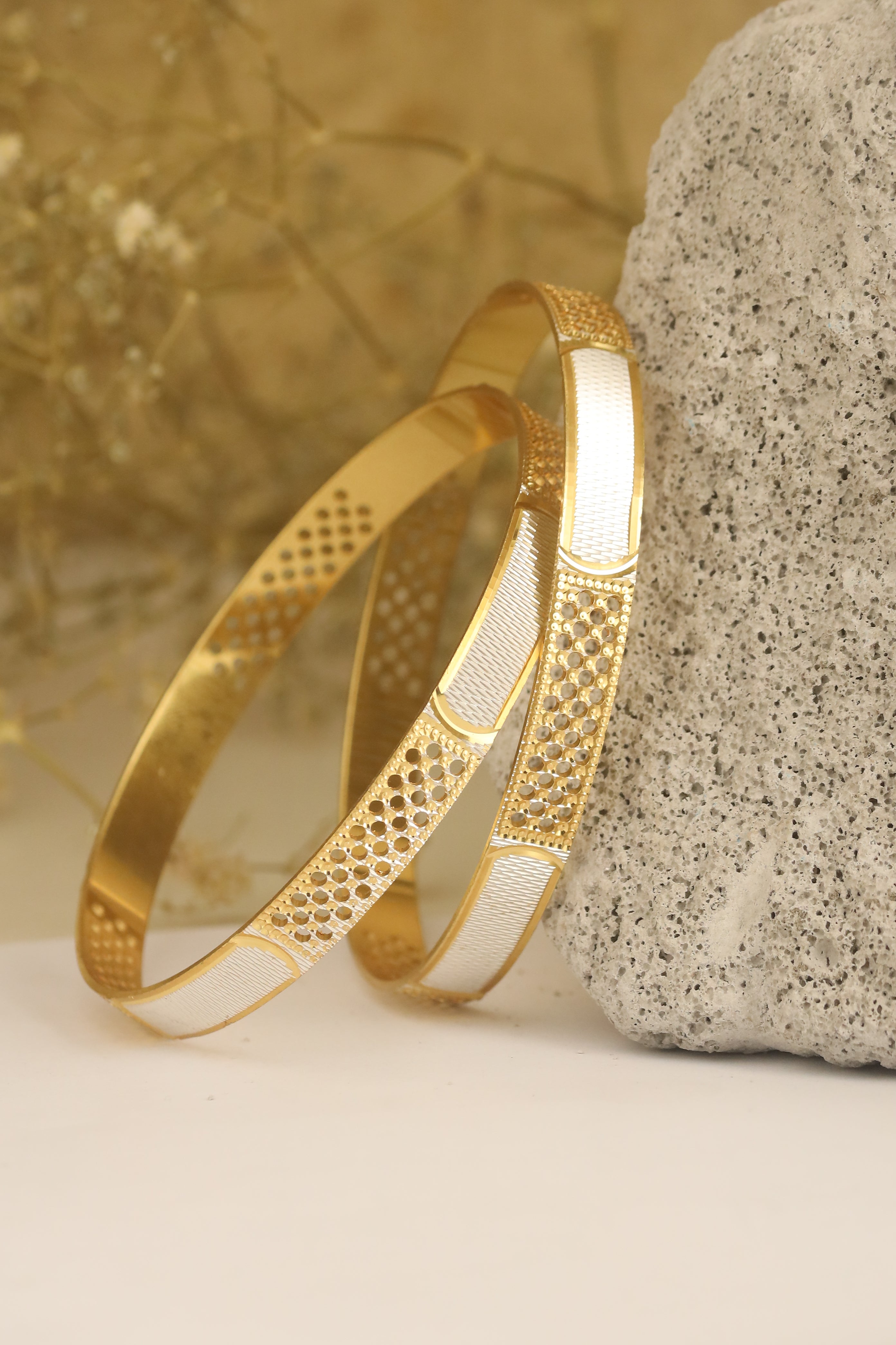 Neeta Bangle ( set of 2 )