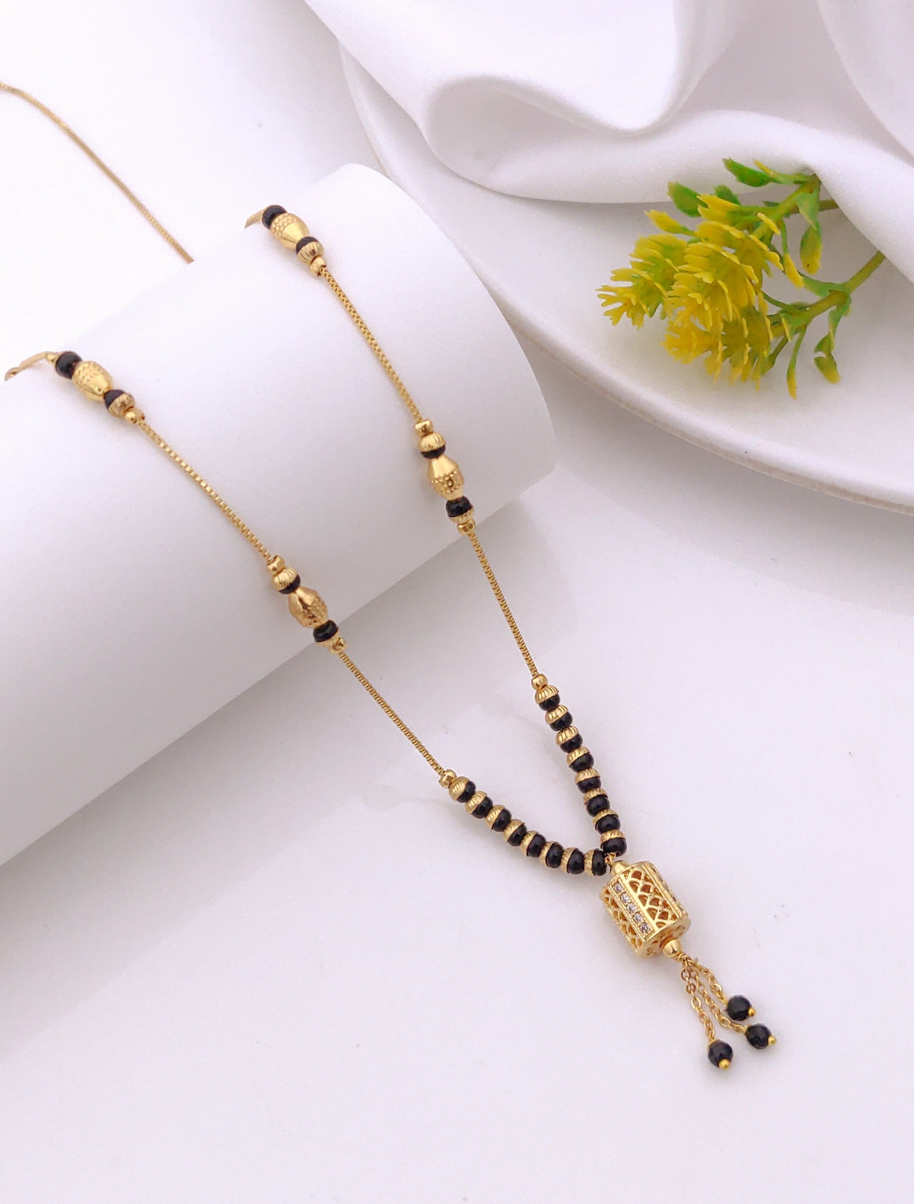 Riya Gold Mangalsutra