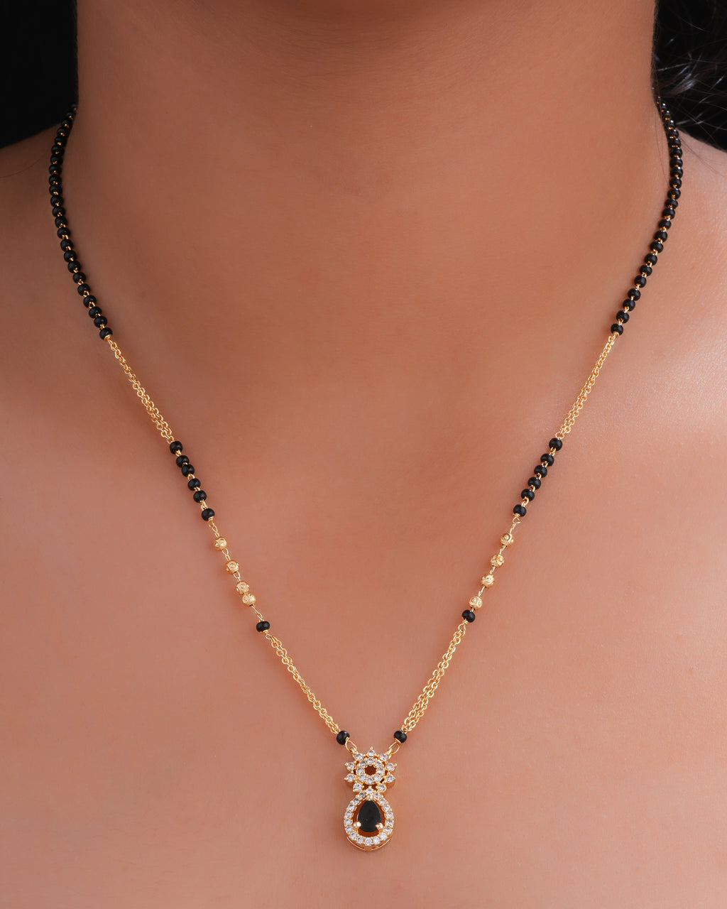 Genelia Black Gold Mangalsutra