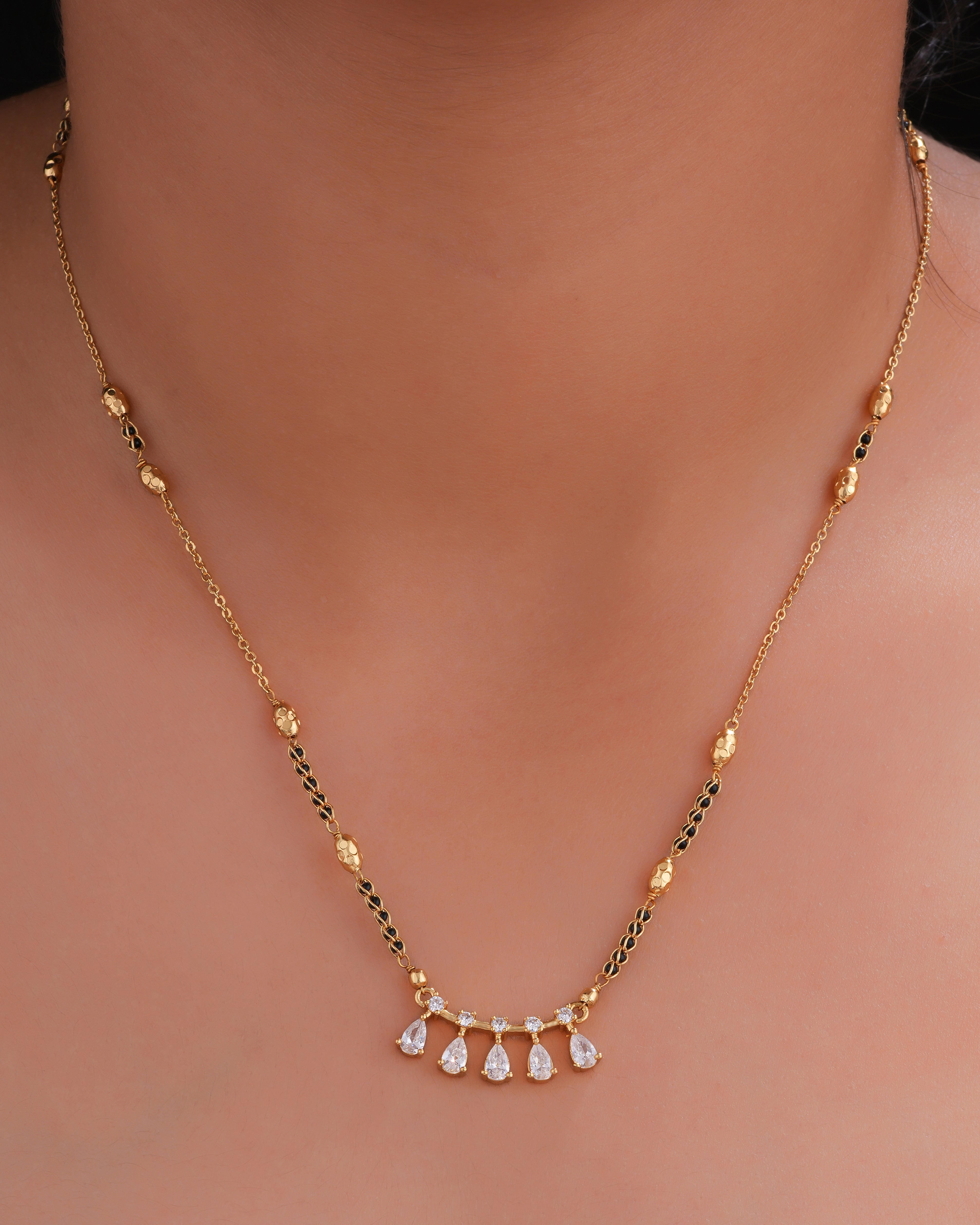Anita Gold  Mangalsuta
