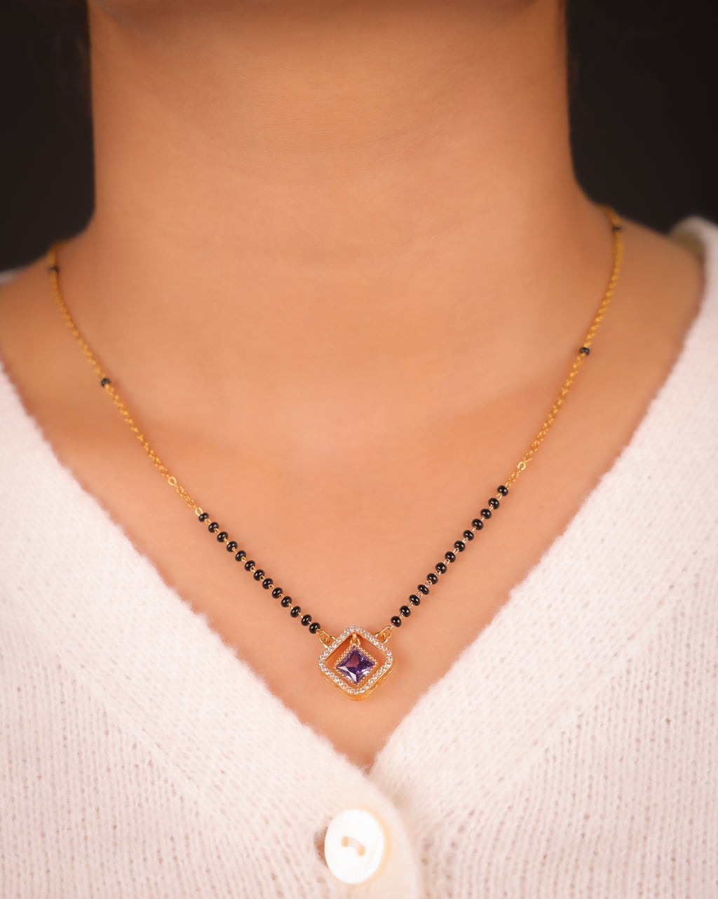 Sarika Gold Mangalsutra