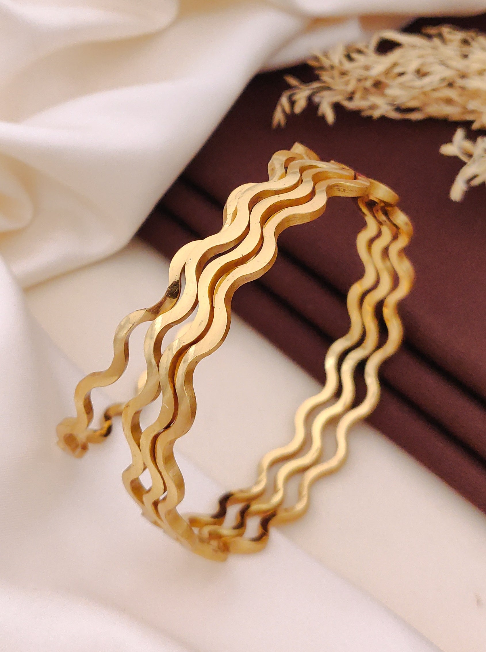 Senkhi Bangles (Set of 4 )