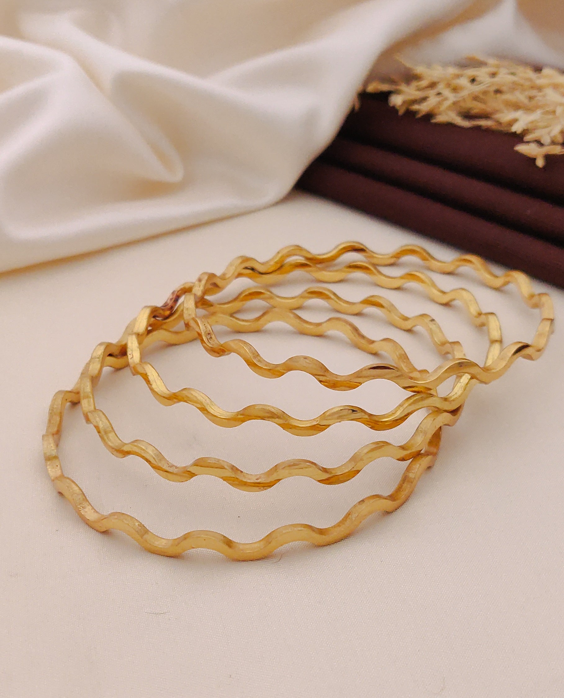 Senkhi Bangles (Set of 4 )