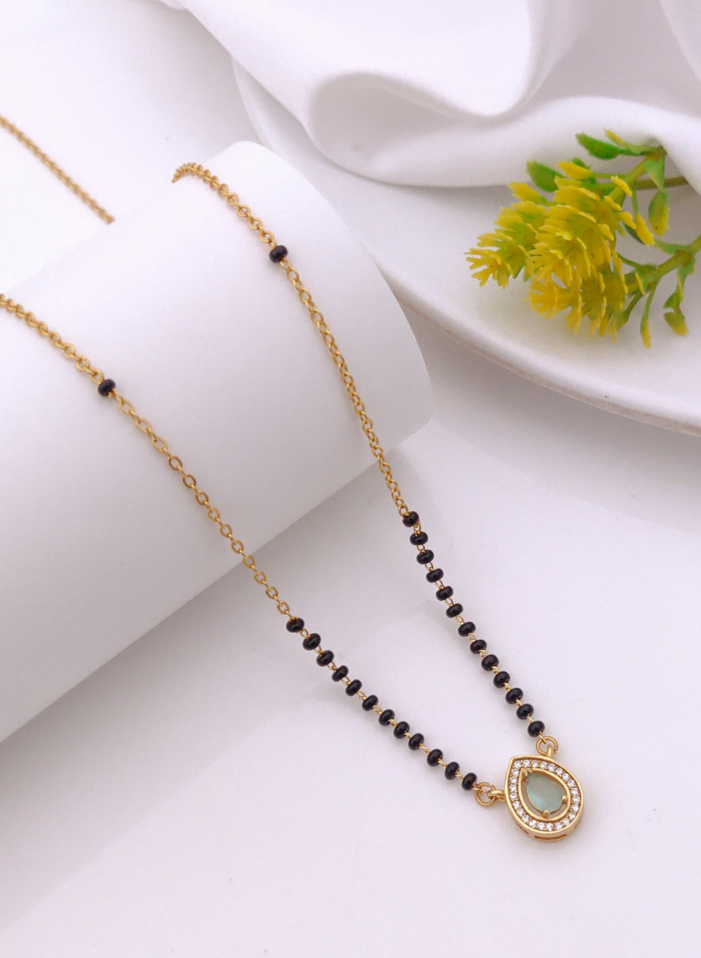 Tara Mangalsutra Green