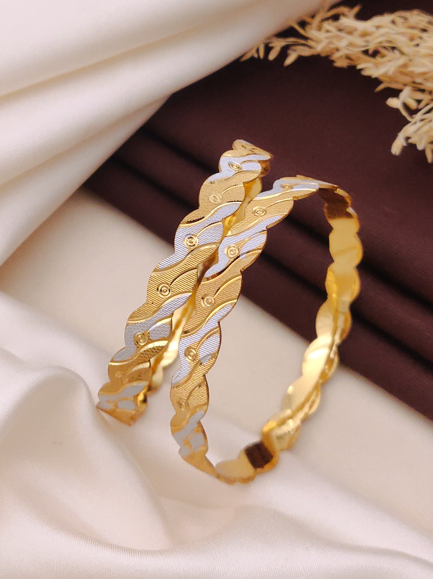 Aaradhya Bangle (set of 2 )