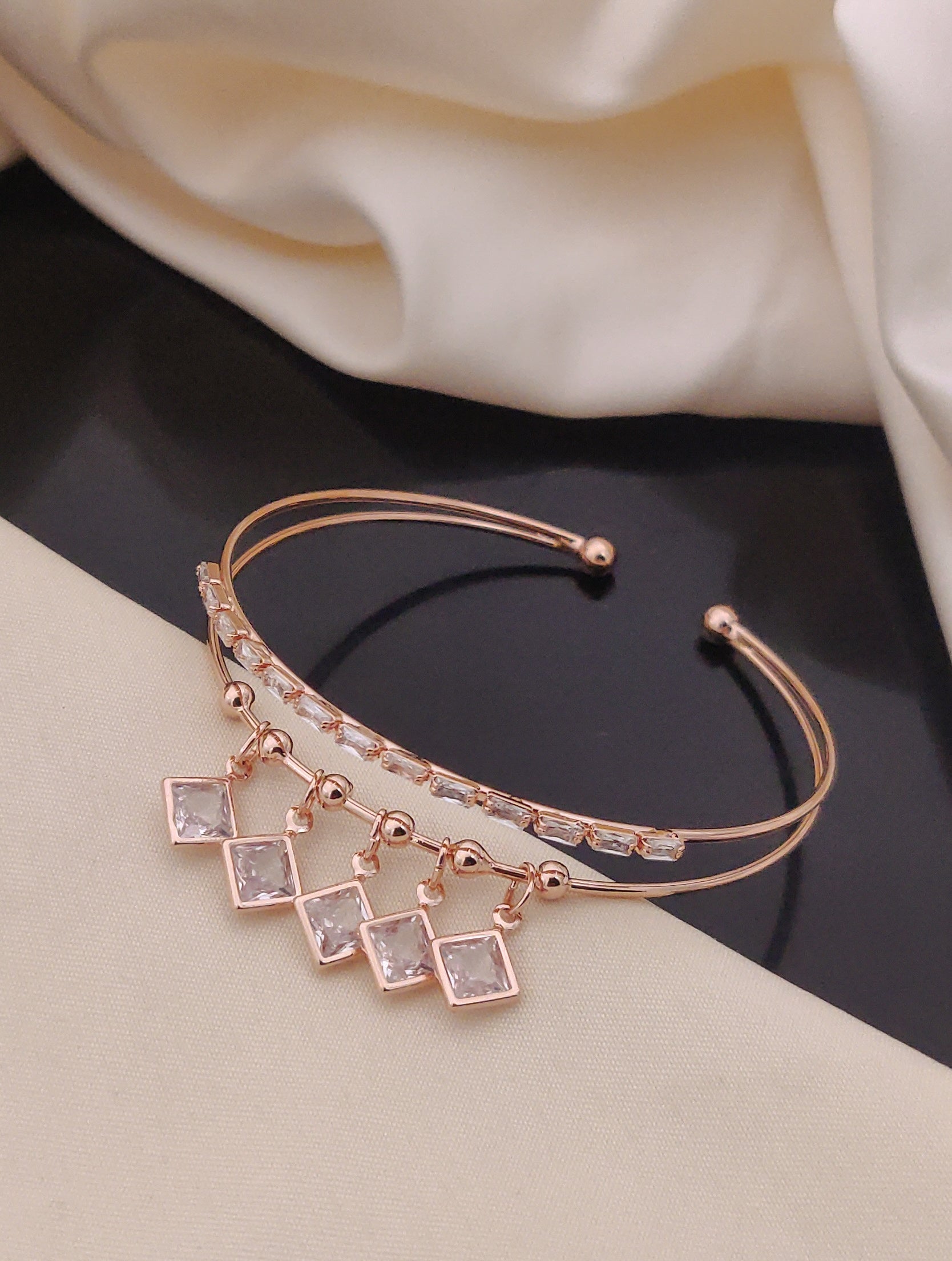 Rose Drop Sparkle Bracelet