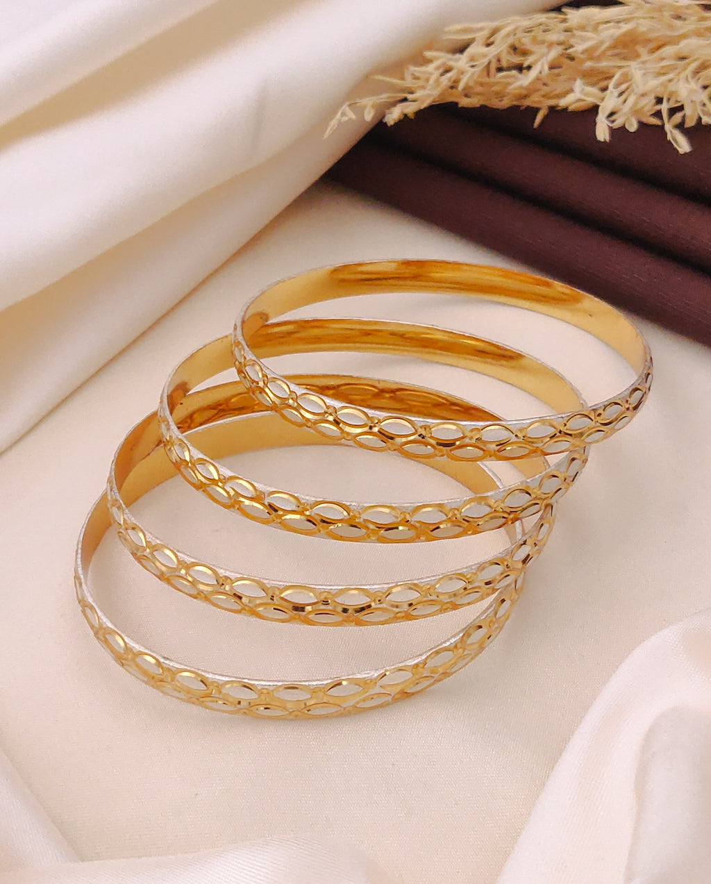 Anjana Bangle (set of 4)