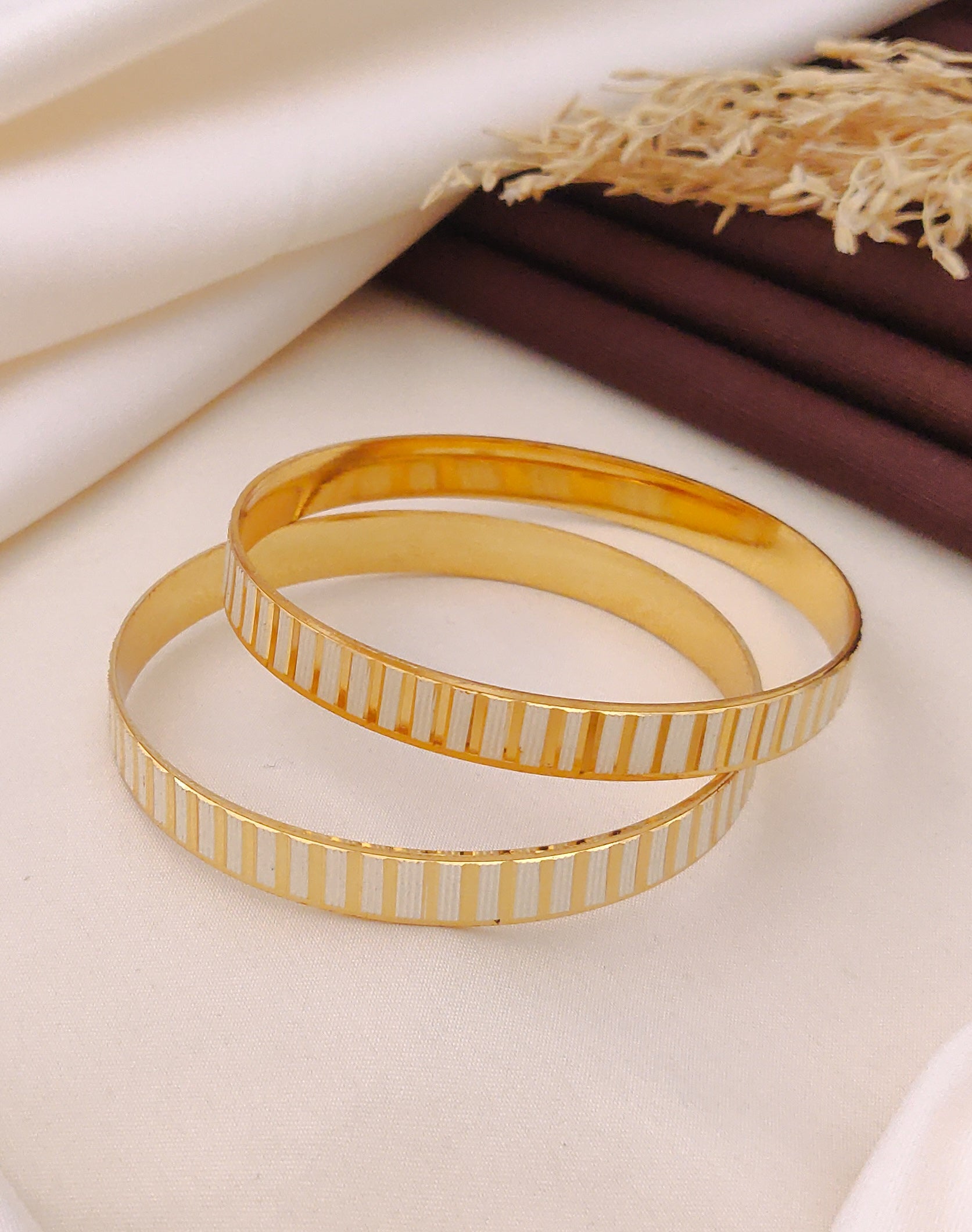 Kajal Bangle (set of 2)